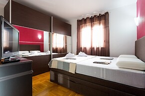Holiday House Klaric