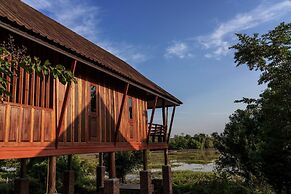 Kingfisher Ecolodge