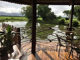 Kingfisher Ecolodge
