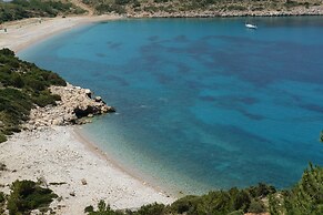 Spitakia Cottages