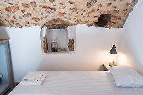 Spitakia Cottages