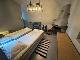 Spitakia Cottages