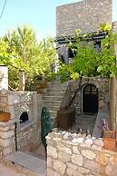 Spitakia Cottages
