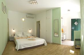 Central Old Town Rooms