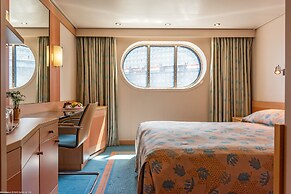 MS Select Bellejour - Neuss