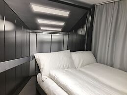 BS16 HOTEL