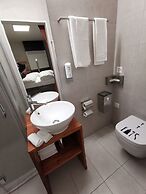 BS16 HOTEL