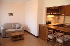 7 Pools SPA & Apartments