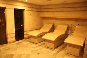 7 Pools SPA & Apartments