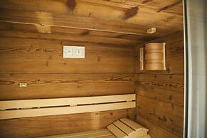 B.O. Spa Suite