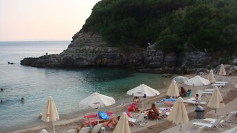 Delphin Rooms Sivota