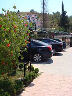 Delphin Rooms Sivota