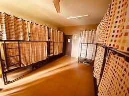 Hide-In Hostel Delhi