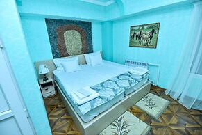Gayane Hotel