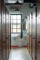 Turn Hostel