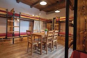 Turn Hostel