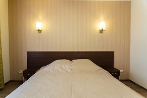 Tair Hotel