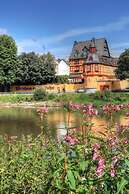 Historisches Wirtshaus an der Lahn