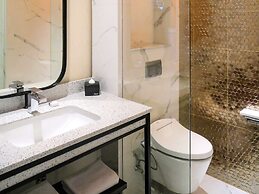 Movenpick Surabaya City