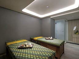 Movenpick Surabaya City