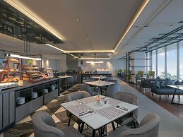 Movenpick Surabaya City