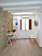 Modern Loft in The Historical Town