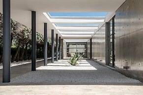 Villa 7 Masterwork Contemporary