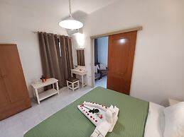 Litinas Apartments