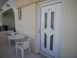 Litinas Apartments