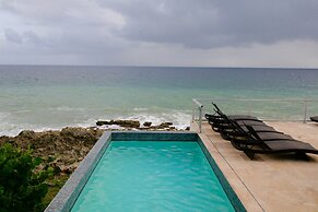 Sea View Play