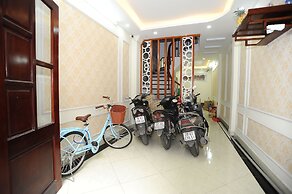 Ruby Lakeview Homestay