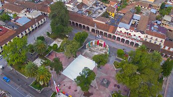 Hostal Plaza Central