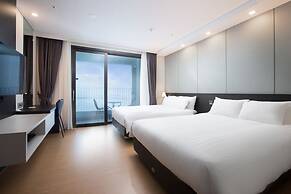 Utop Marina Hotel & Resort