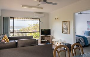 Emu Bay Holiday Homes