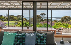 Emu Bay Holiday Homes