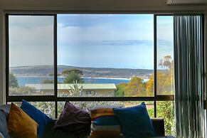 Emu Bay Holiday Homes