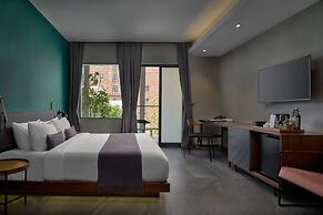 Baitong Hotel & Resort