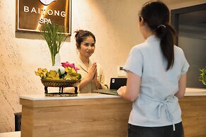 Baitong Hotel & Resort
