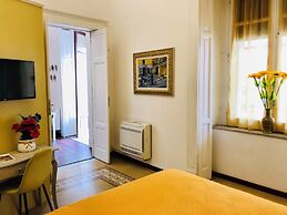 Rarityart Guest House
