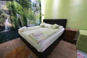 Magnet Apartment