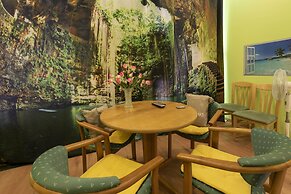 Fanaa Apartment