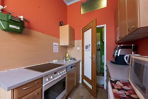 Fanaa Apartment