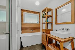 Steep Creek Retreat