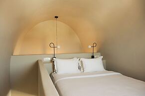Black Diamond Suites - Adults Only