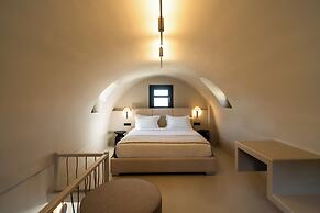 Black Diamond Suites - Adults Only