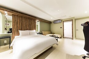 HoTel KINO