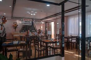 Adams View Hotel
