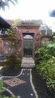 Dewi Antara Homestay