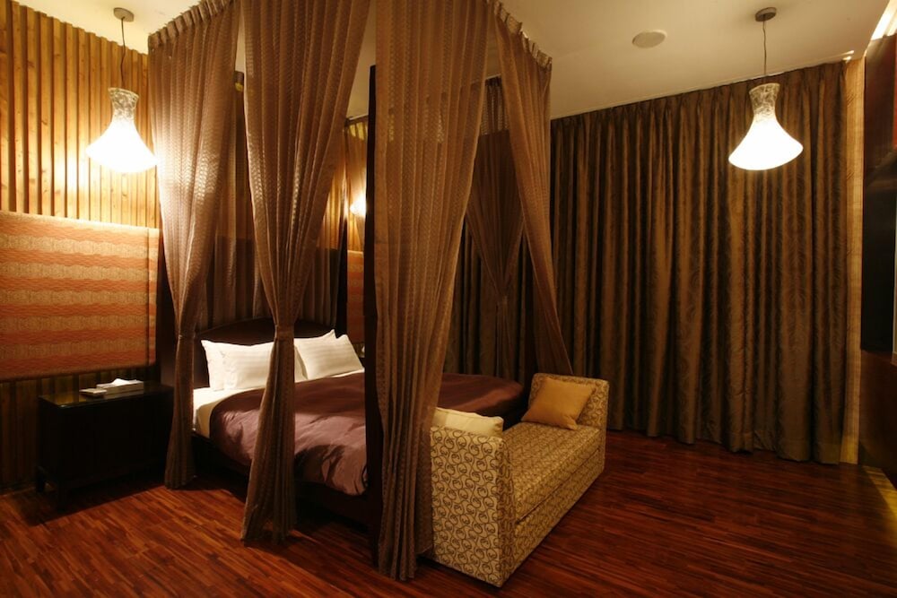 Chateau Boutique Motel