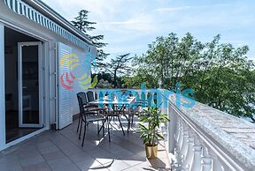 Apartment Bor